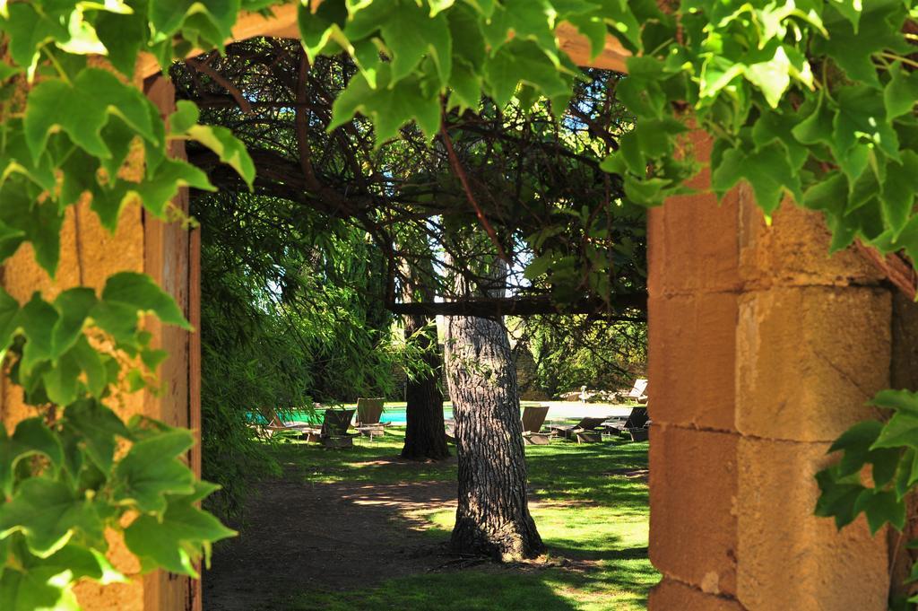 Domaine Des Escaunes Sernhac Exterior foto